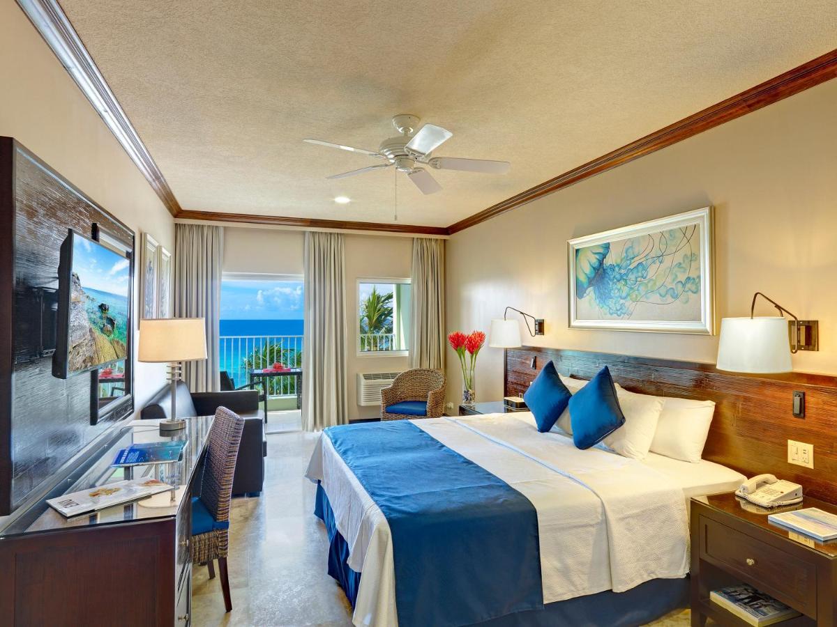 Courtyard By Marriott Bridgetown, Barbados Hotel Kültér fotó