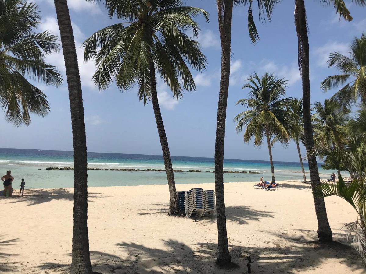 Courtyard By Marriott Bridgetown, Barbados Hotel Kültér fotó