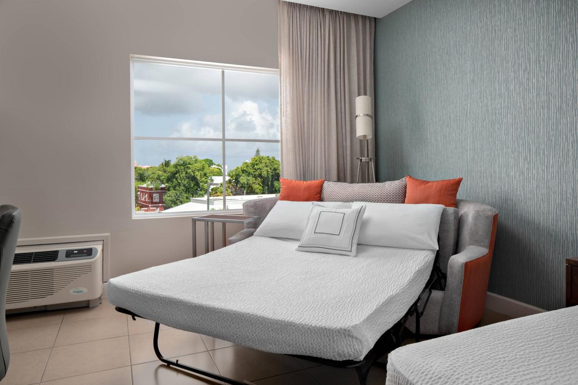 Courtyard By Marriott Bridgetown, Barbados Hotel Kültér fotó